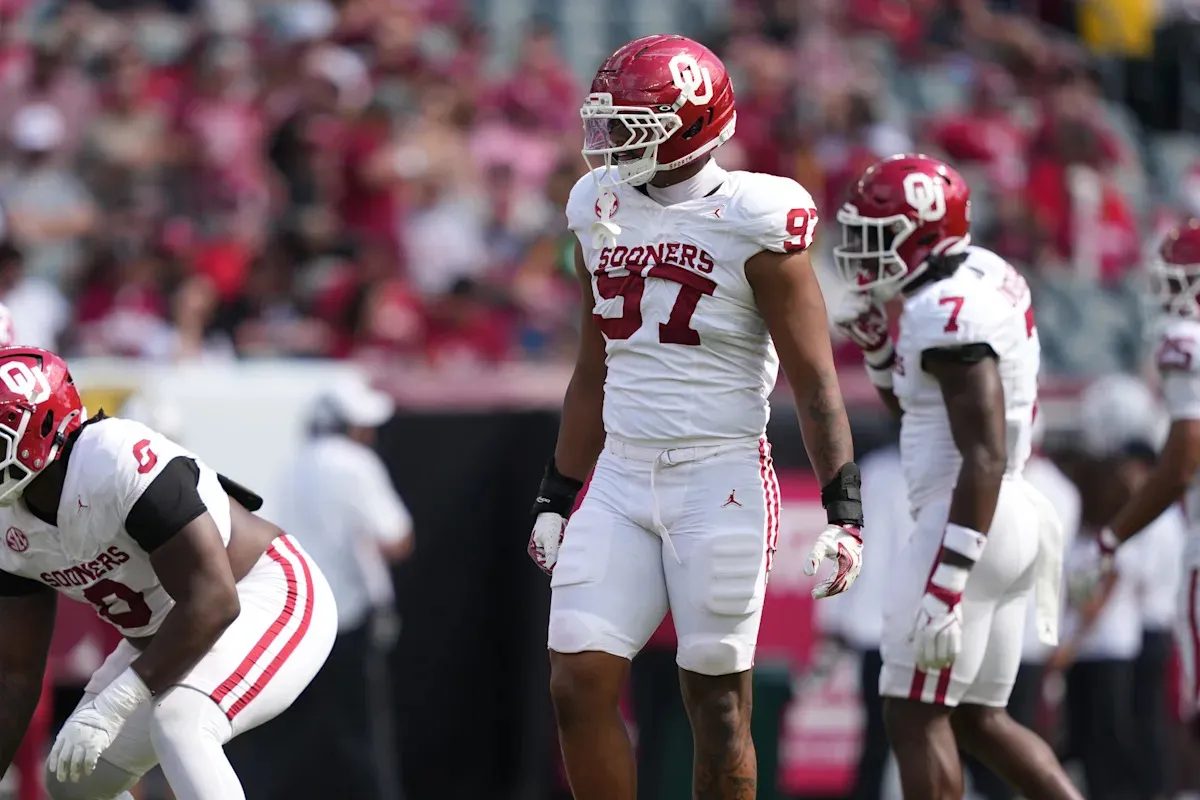 นาฏกรรมแห่งแรงบิด: เมื่ออดีตขุนพล Georgia Bulldogs ผู้แสวงหาจุดสมดุล ได้รับโอกาสทองจากแชมป์ Super Bowl
