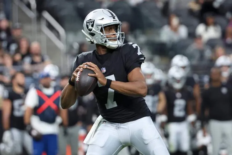สถาปัตยกรรมแห่งอนาคต: เมื่อ New York Jets วางรากฐาน Cade Klubnik ภายใต้ร่มเงาอำนาจของ Geno Smith