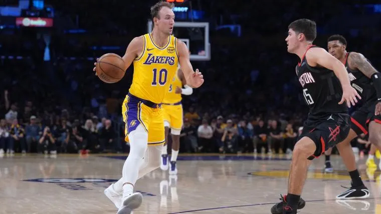 วิเคราะห์ความเสี่ยง: LA Lakers กับความเป็นไปได้ในการต่อสัญญา Luke Kennard ท่ามกลางวิกฤตประสิทธิภาพในรอบเพลย์ออฟ