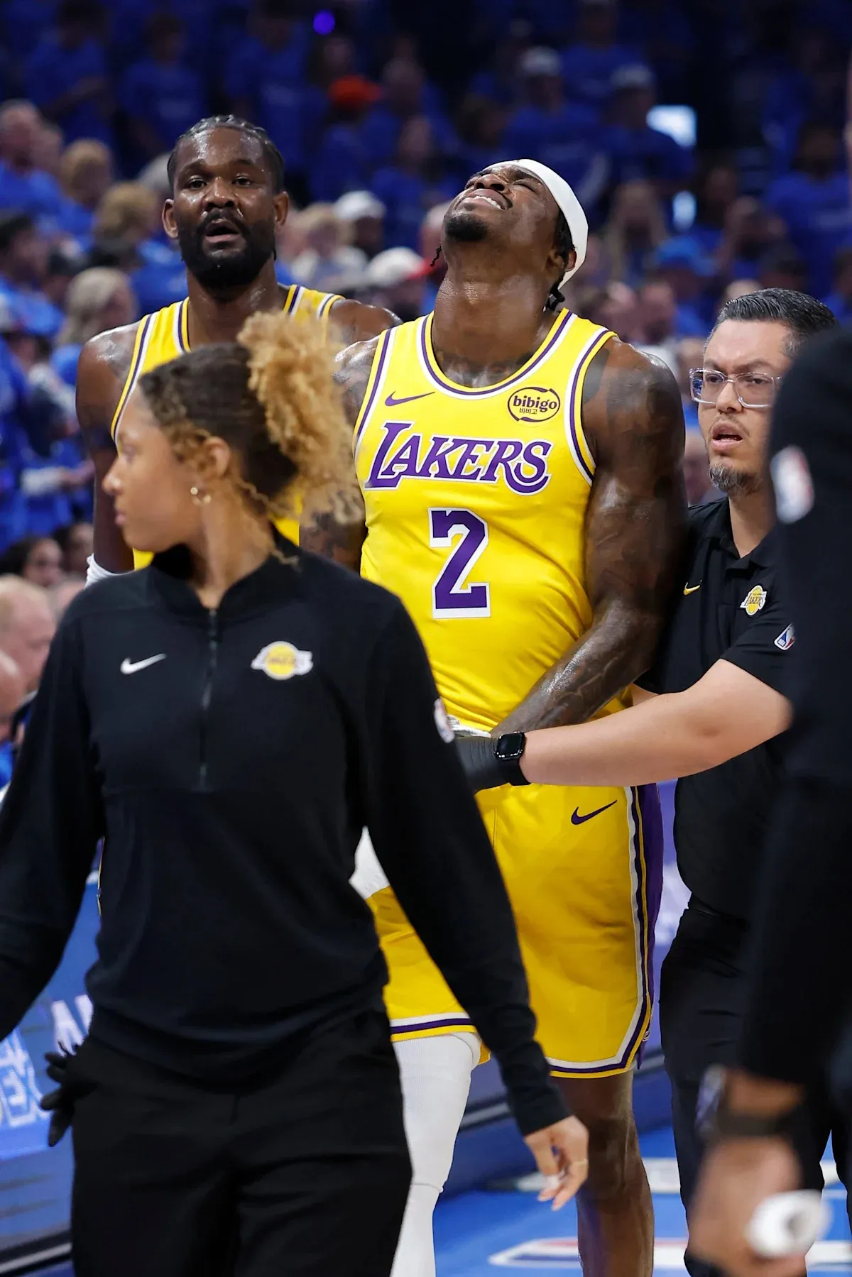 รอยร้าวในเงามืด: Shams Charania รายงานอาการบาดเจ็บนิ้วของ Jarred Vanderbilt ท่ามกลางวิกฤตของ Lakers