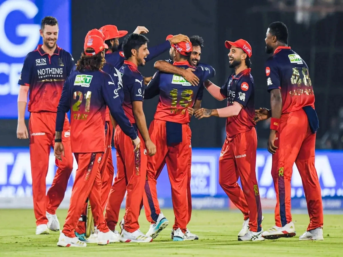 มหากาพย์โค้งสุดท้าย IPL 2026: เมื่อ RCB ผงาดง้ำค้ำฟ้า 99% ขณะที่ KKR ดิ่งพสุธาสู่ก้นเหว 2.6%