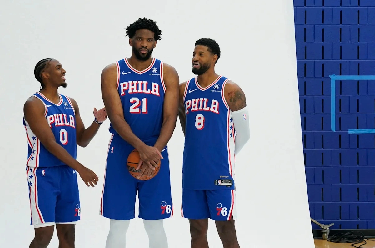 วิเคราะห์ความเสี่ยงเชิงโครงสร้าง: Bob Myers กับสมการ 'Big 3' ของ Philadelphia 76ers ภายใต้ข้อจำกัดด้านงบประมาณ