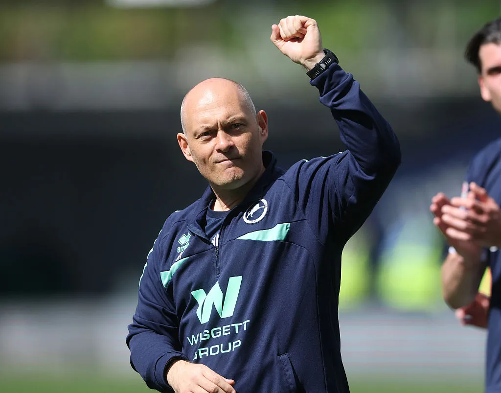 ‘ภารกิจเหนือคำบรรยาย’ – Alex Neil กุนซือ Millwall ปลุกใจลูกทีมก่อนศึกตัดสินชะตาเลื่อนชั้น Championship