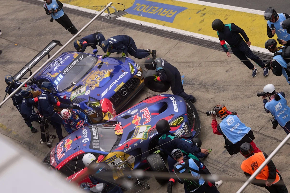 โศกนาฏกรรมแห่งจักรกล: เมื่อความทะเยอทะยานของ Max Verstappen มอดไหม้ในสมรภูมิ Nürburgring 24 Hours
