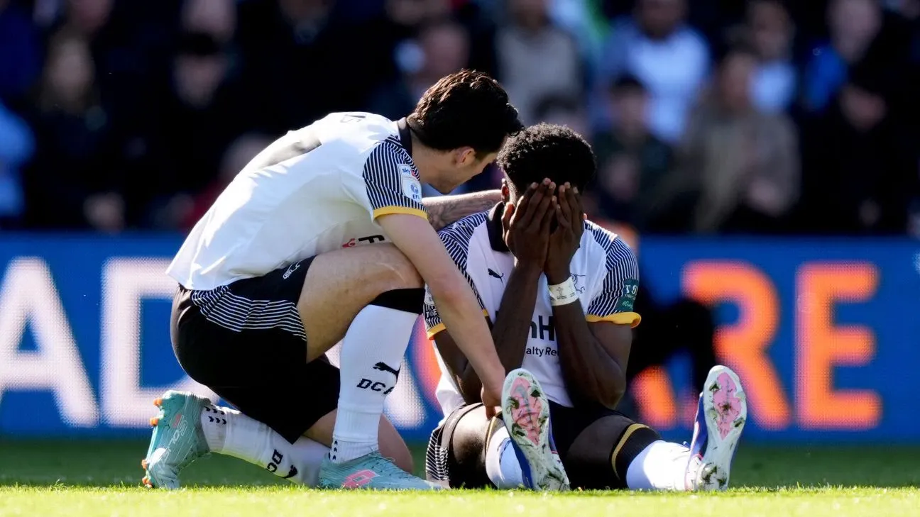 กิ่งก้านที่หักสะบั้นกลางฤดูใบไม้ผลิ: Patrick Agyemang กับความไม่แน่นอนในสวนฟุตบอลของ Derby County