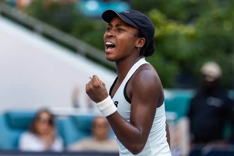Coco Gauff กับการเอาตัวรอดในสมรภูมิ Rome: เสียงหอบหายใจและการกัดกินของความกดดัน