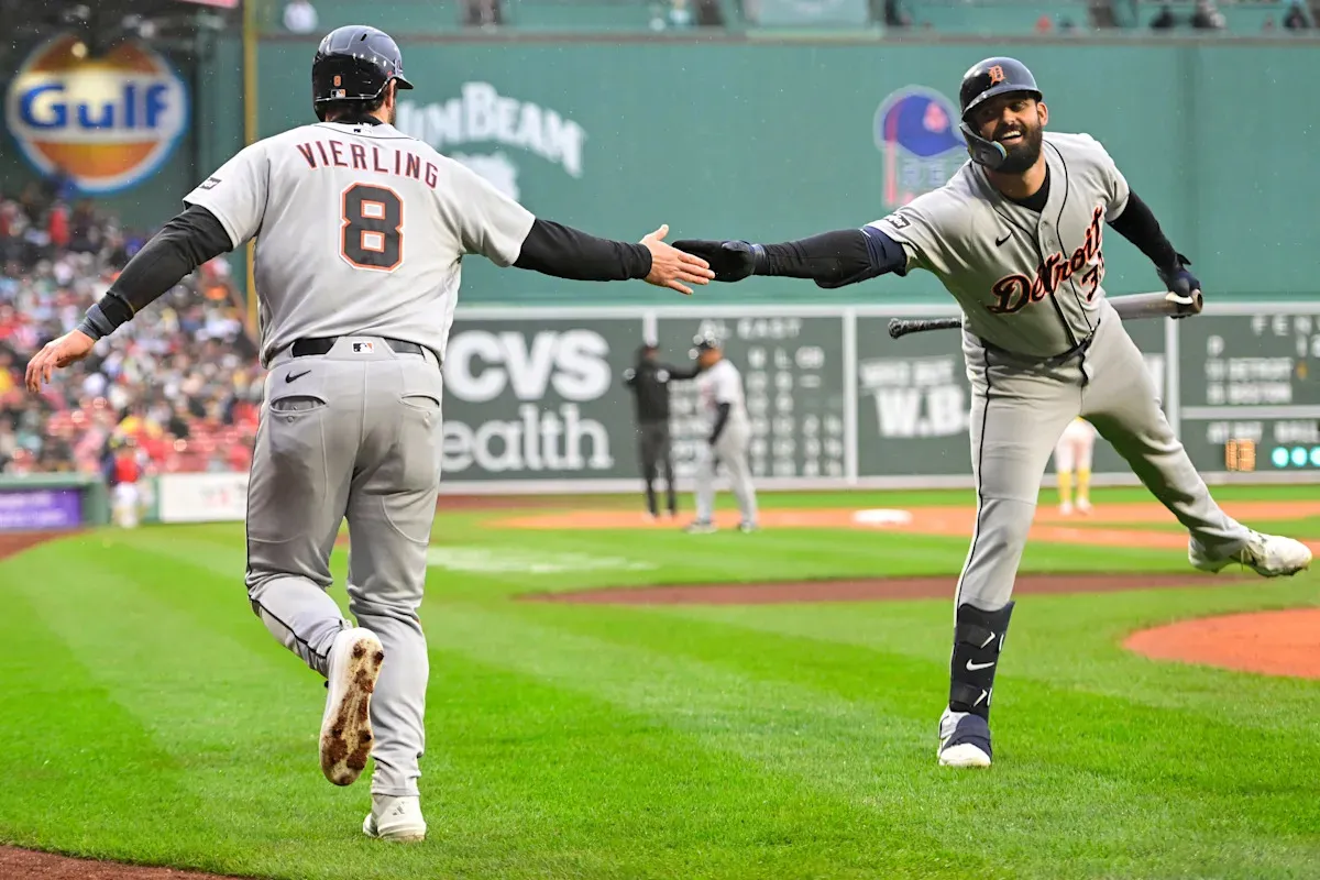 มหาตำนานแห่ง Fenway: Dillon Dingler กับการพิชิตพายุและทำลายล้าง 'อสูรซ้าย' ในวันแห่งประวัติศาสตร์