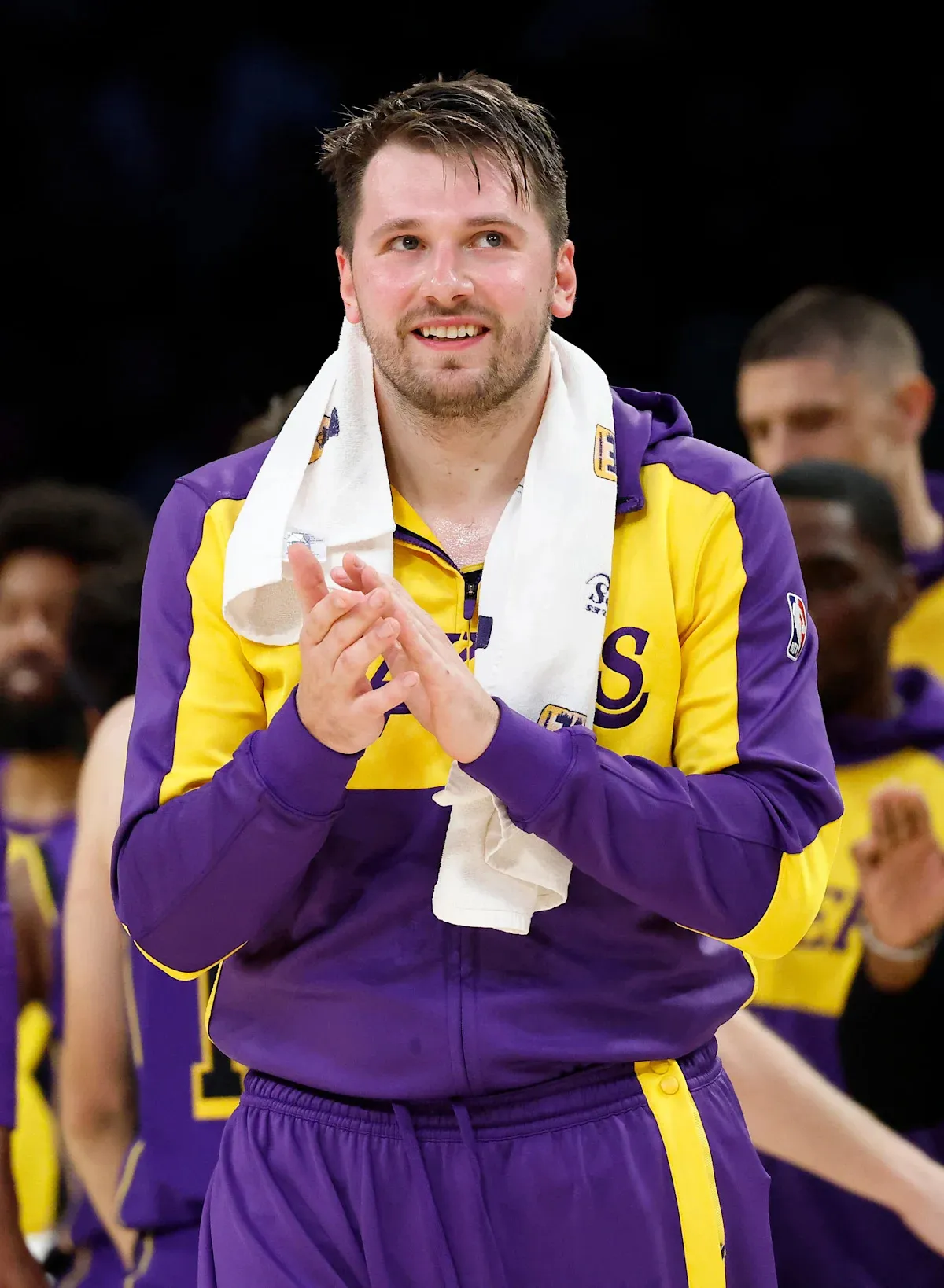 วิเคราะห์ดัชนีความเสี่ยงและการสื่อสารเชิงกลยุทธ์: Luka Doncic กับ Mark Walter ภายใต้โครงสร้างเพดานเงินเดือนที่เปราะบาง