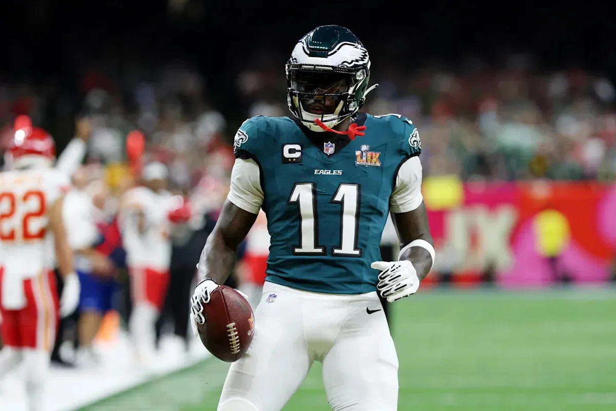 เมล็ดพันธุ์ที่ผลิบานผิดทุ่ง: A.J. Brown กับกระแสลมที่อาจพัดพาเขาสู่ Kansas City Chiefs ท่ามกลางข่าวลือกับ New England Patriots
