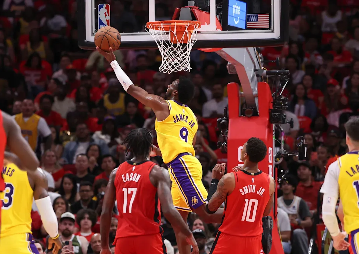 วิเคราะห์ความเสี่ยงและประสิทธิภาพ: Bronny James กับแต้มแรกใน NBA Playoff ภายใต้กลไกการสนับสนุนของ LeBron