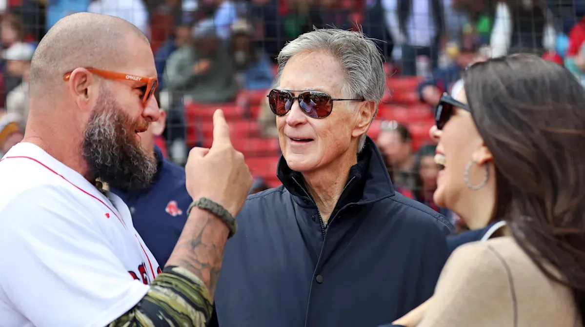 วิเคราะห์ต้นทุนความล้มเหลว: เครื่องบินประท้วงเหนือ Fenway Park กับดัชนีการเสื่อมสภาพของอาณาจักร John Henry