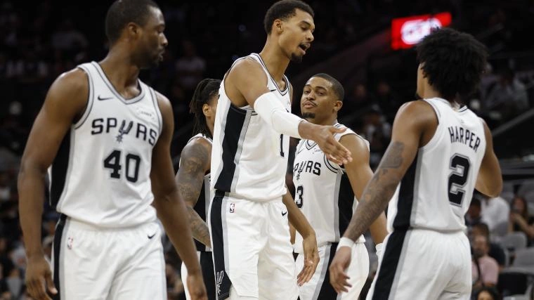 วิเคราะห์ความเสี่ยงเชิงจลนศาสตร์: 5 ขุมกำลัง San Antonio Spurs ทุบสถิติ NBA ในเกมมาราธอนกับ Oklahoma City Thunder