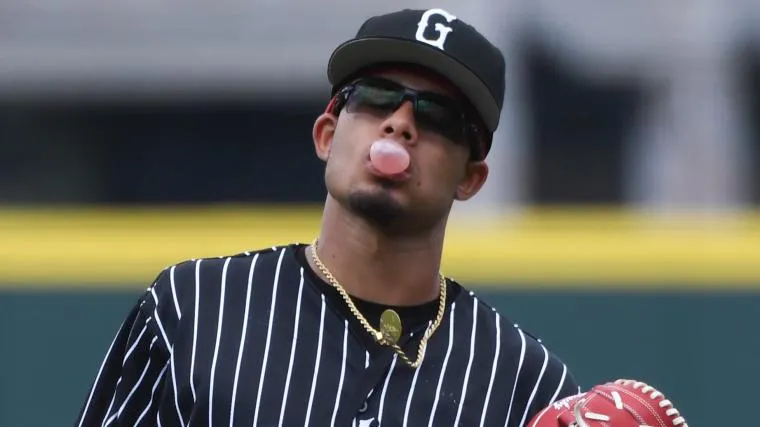 รอยร้าวบนร่างของ Trevor Story และเสียงฝีเท้าที่ไล่กวดมาของ Franklin Arias